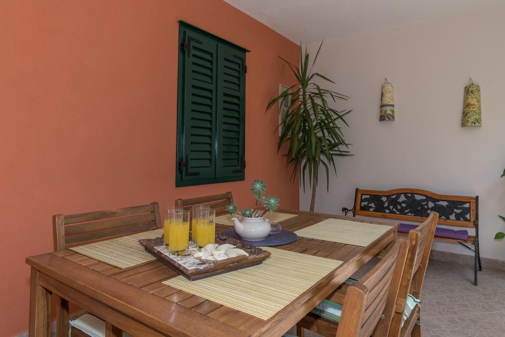 Apartma In *