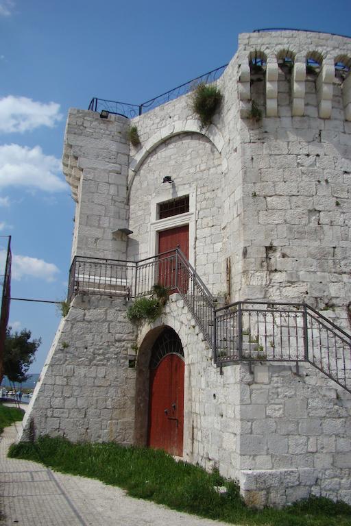 Apartma In